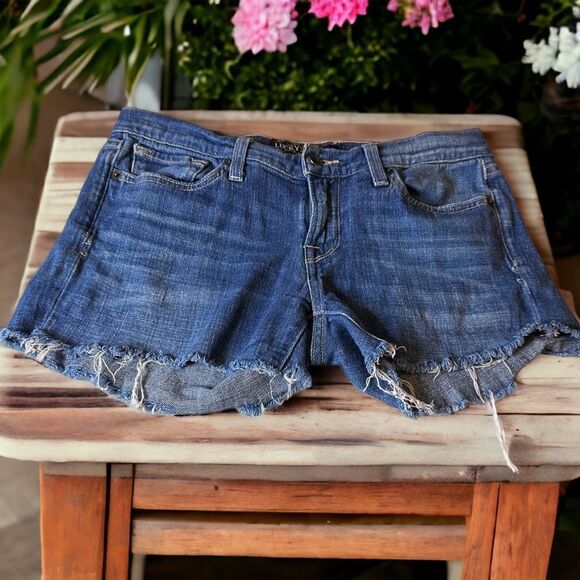 Lucky Brand Charlie Baby Boot Jean Shorts (4/27) - Picture 1 of 6